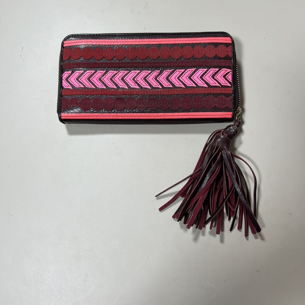 FOSSIL Burgundy Pink Tribal Print Leather Wallet Western Cowgirl‎